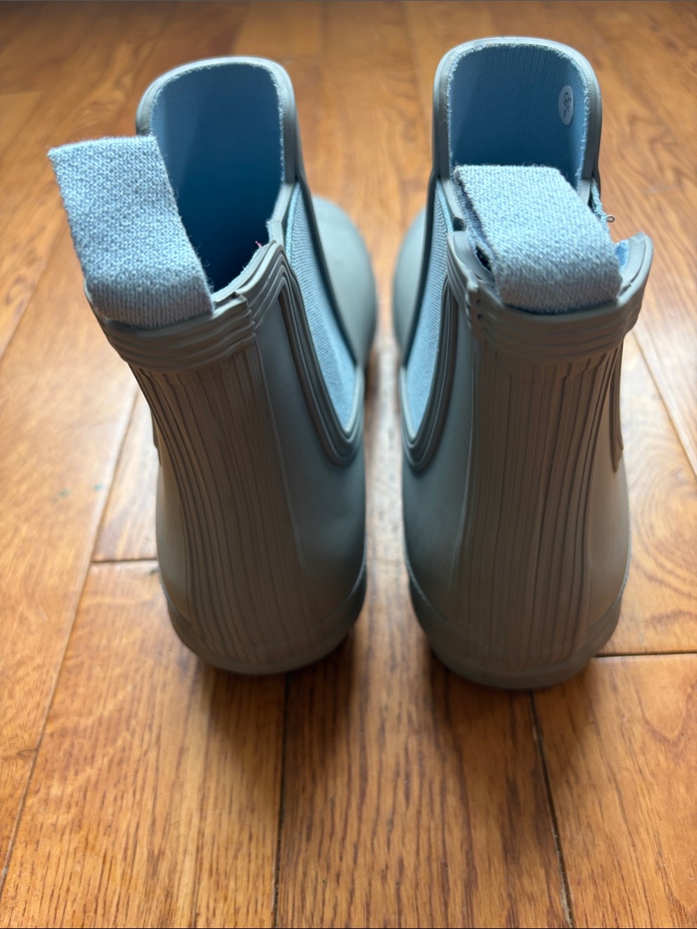Hunter Grey Short Chelsea Rain Boots with Blue Lining - Picture 6 of 8